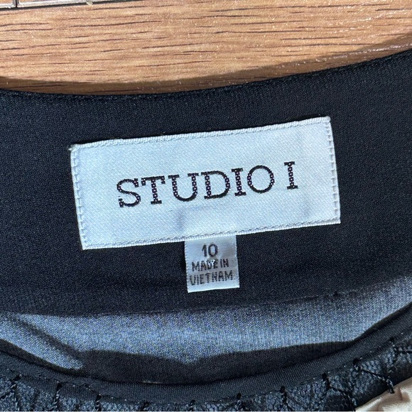 Studio I Patterned Dress - Picture 5 of 7